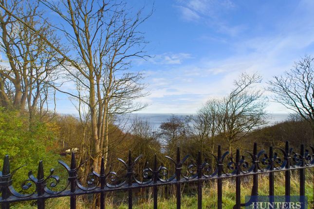 Esplanade, Scarborough 3 bed apartment for sale