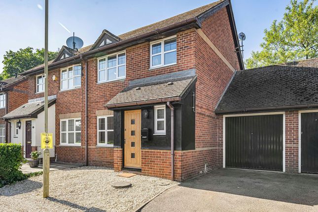 Fairfax Gate, Holton, OX33 3 bed property for sale