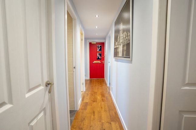 Abel Place, Dunfermline, KY11 2 bed flat for sale