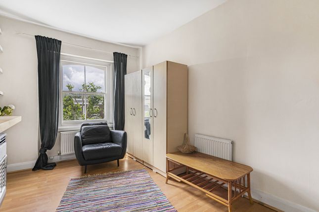 Trafalgar Avenue, London, SE15 1 bed apartment for sale