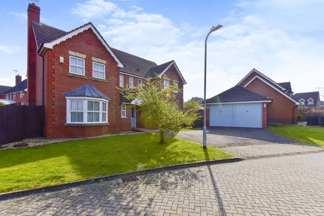 4 bedroom detached house for sale