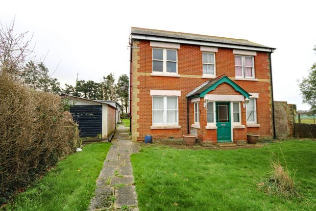 Havant Road, Hayling Island 4 bed detached house for sale