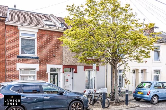 Strode Road, Portsmouth 2 bed terraced house for sale