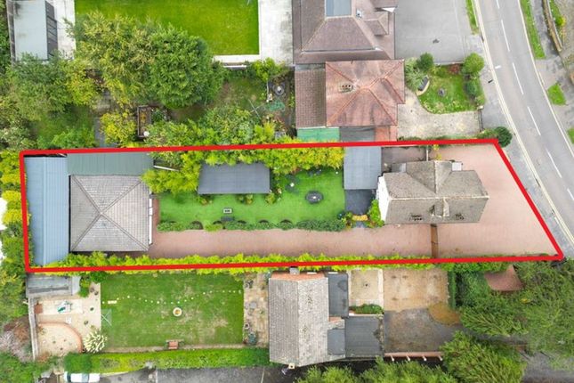 Bucknalls Lane, Watford, WD25 3 bed detached house for sale