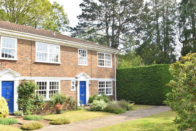 Burcote, Weybridge, KT13 4 bed end of terrace house for sale