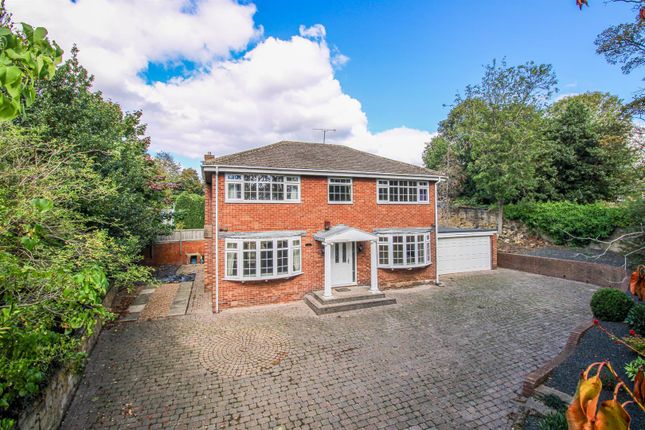 4 bed detached house