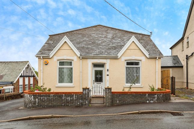 Llannon Road, Llanelli SA15 4 bed detached house for sale