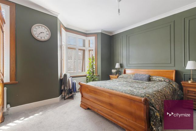 Prestbury Road, Forest Gate, London 3 bed terraced house for sale