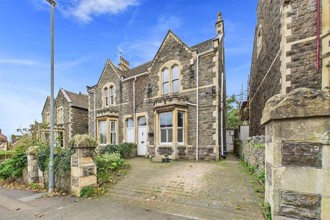 Prime Clevedon location near amenities 4 bed semi