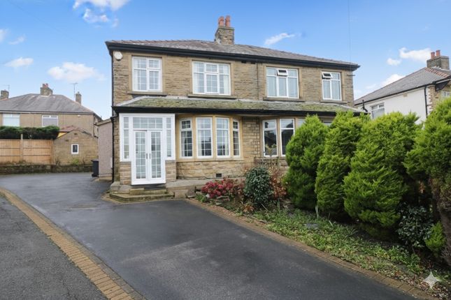 Kenmore Crescent, Wibsey, Bradford... 3 bed semi