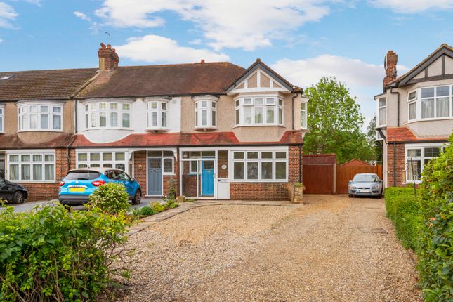 Woodlands, Raynes Park SW20 3 bed end of terrace house for sale