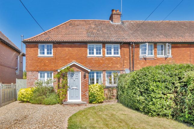 4 bedroom end of terrace house for sale