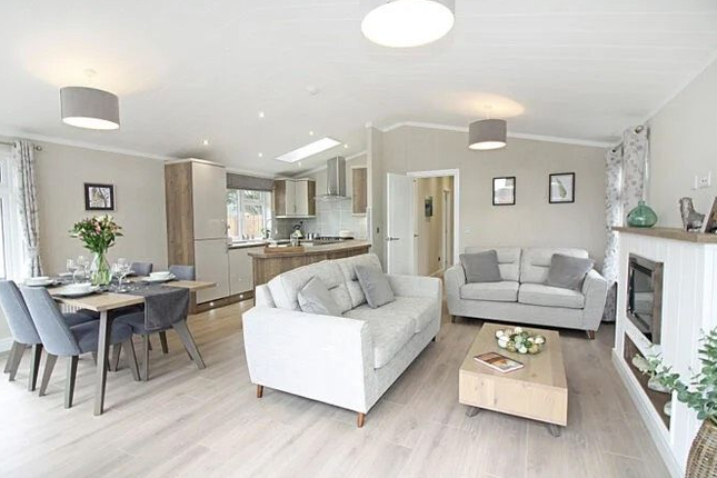 Beverley 2 bed lodge for sale