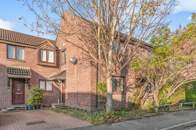 Somerford Way, London, SE16 2 bed end of terrace house for sale