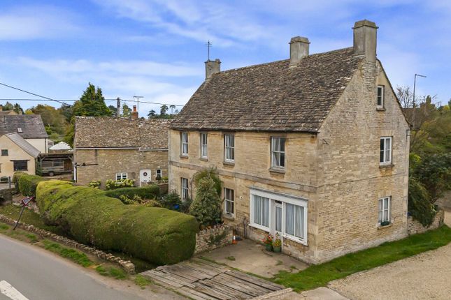High Road, Ashton Keynes, Wiltshire, SN6 4 bed detached house for sale
