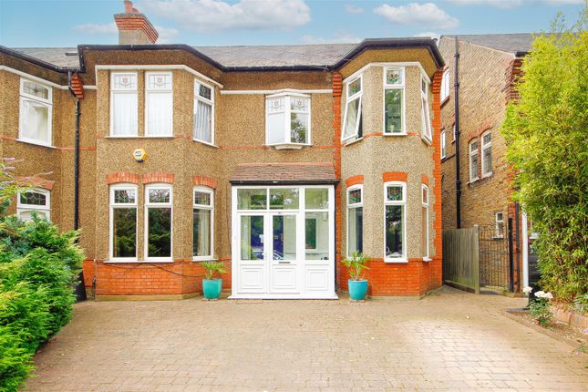 8 bedroom semi-detached house for sale