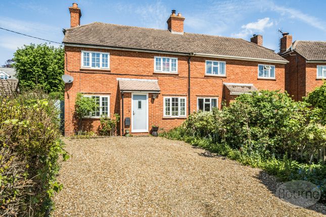 Fernhill Lane, Farnham, Surrey, GU9 3 bed semi