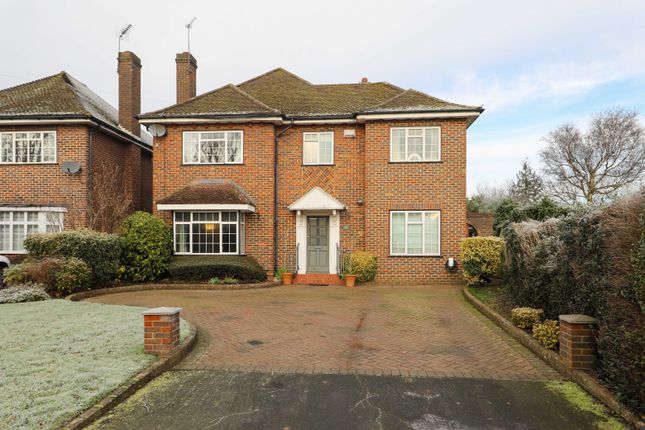 Cuckoo Hill Road, Pinner HA5 5 bed detached house for sale