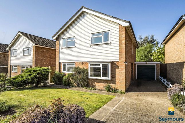 Holly Lea, Guildford GU4 4 bed detached house for sale