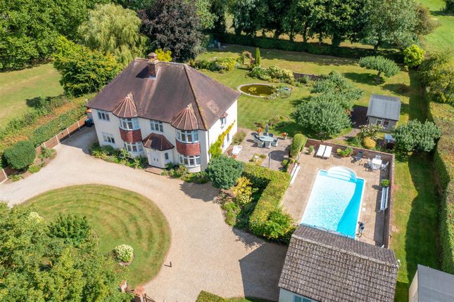 Perry Green, Much Hadham SG10 5 bed detached house for sale