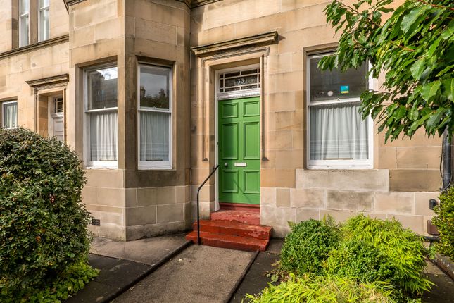 33 Spottiswoode Street 2 bed flat for sale