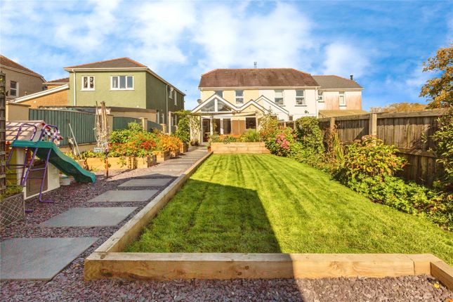 3 bed detached house