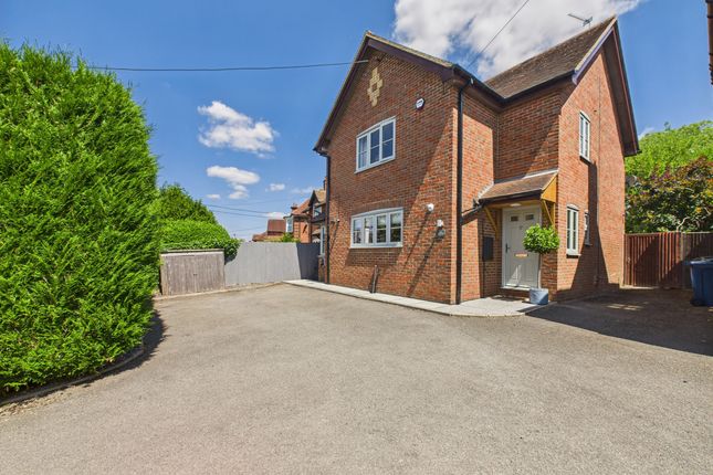 Princes Risborough HP27 3 bed detached house for sale