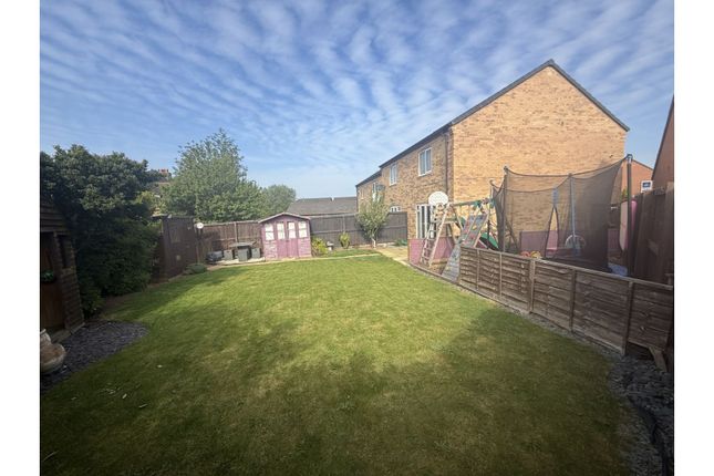 2 bed end terrace house