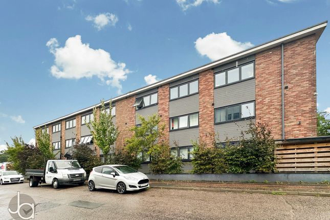 Moss Road, Stanway, Colchester 2 bed apartment for sale