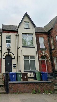 6 bed block of flats