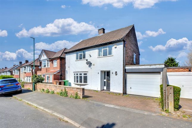3 bed detached house