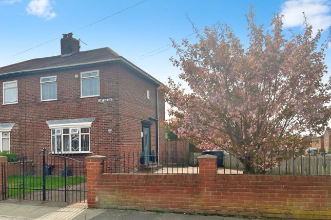 East Avenue, South Shields, Tyne and... 3 bed semi