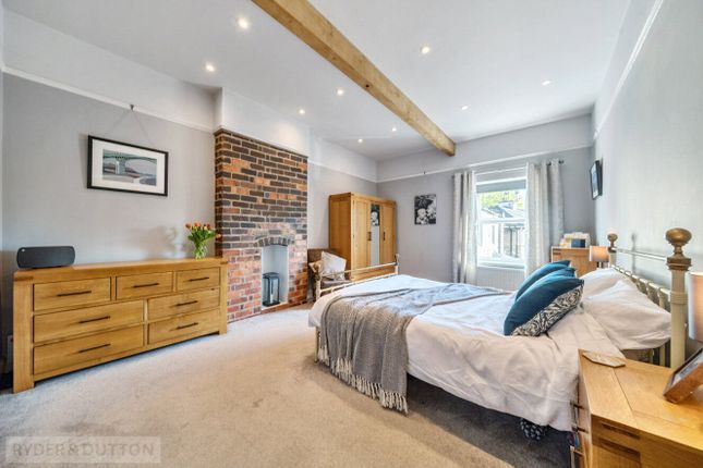 Sheffield Road, Glossop, Derbyshire... 4 bed semi