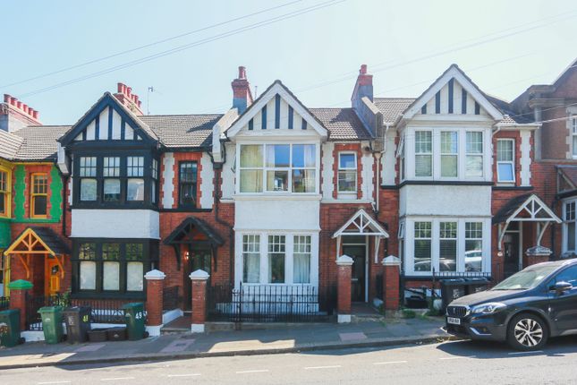 Millers Road, Brighton, BN1 2 bed maisonette for sale