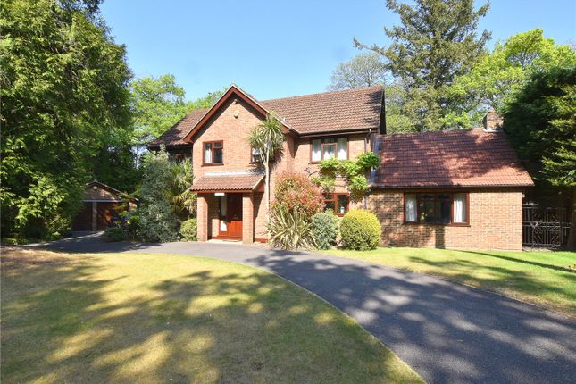 Sandy Lane, Cobham, KT11 4 bed detached house for sale