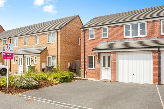 3 bedroom semi-detached house for sale