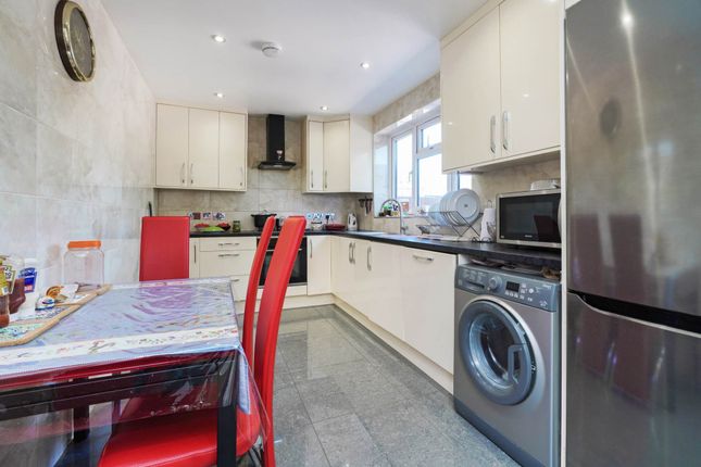 Darwin Drive, Greenford, UB1 3JY 3 bed end of terrace house for sale