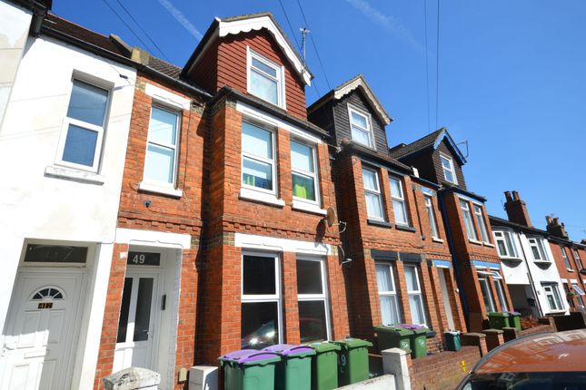 Radnor Park Road, Folkestone CT19 1 bed ground floor flat for sale