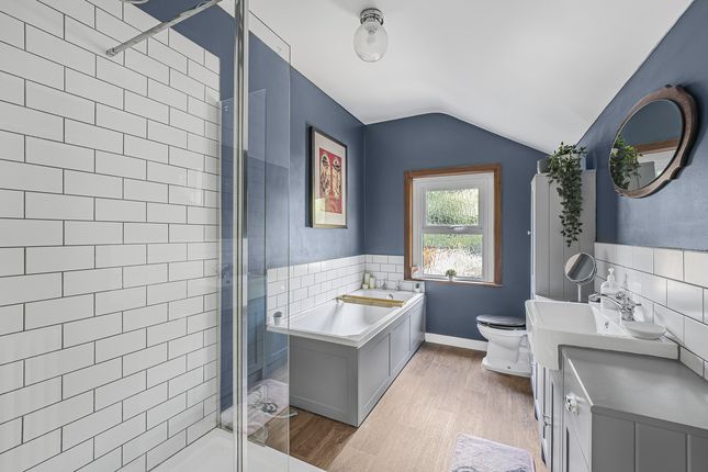 2 bed terraced house