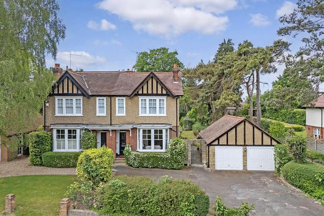 4 bedroom semi-detached house for sale