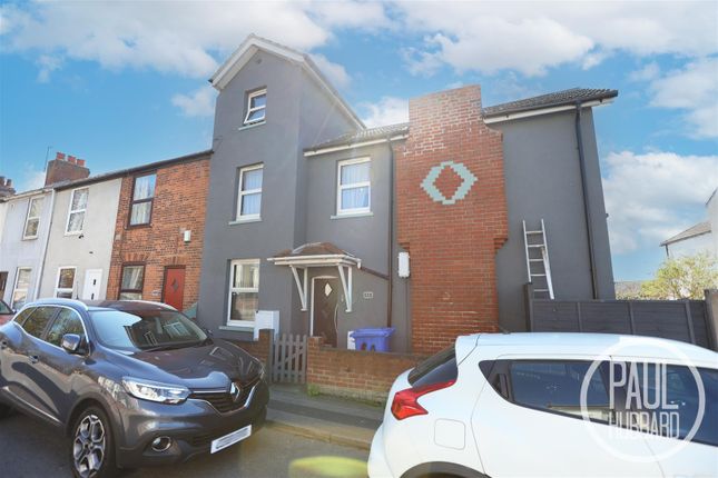 Church Road, Lowestoft 4 bed end of terrace house for sale