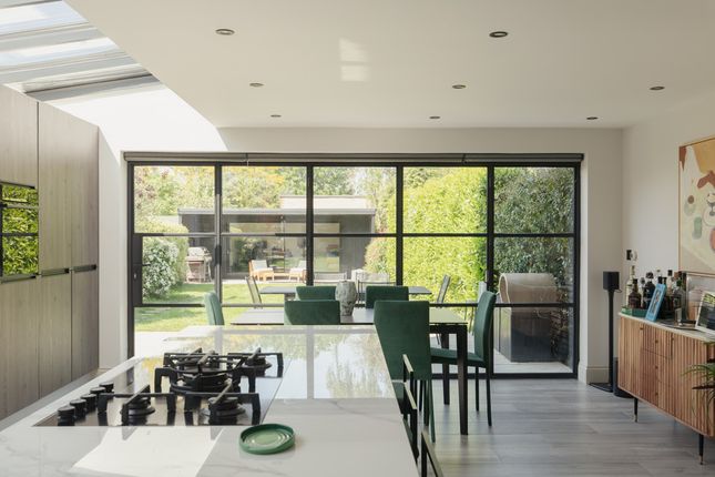4 bedroom semi-detached house for sale