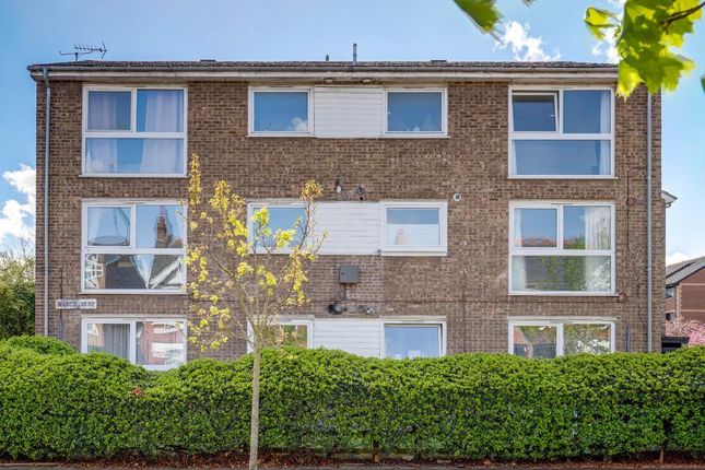 48 Pelham Road, Wimbledon, London... 2 bed flat for sale