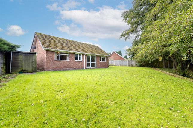 Aldford Close, Hough, Crewe 3 bed detached bungalow for sale