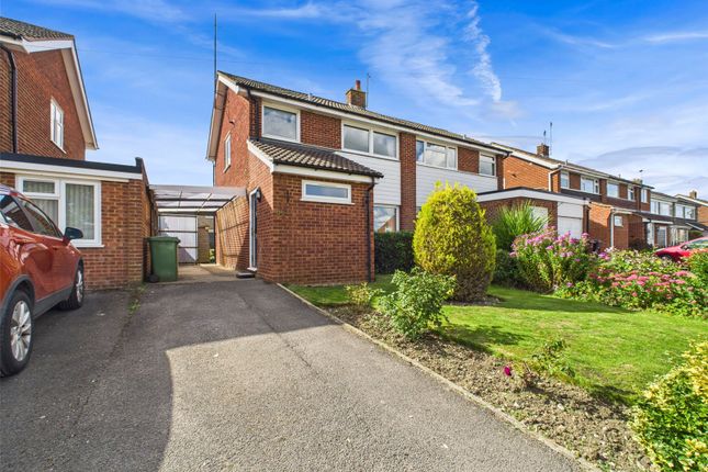 Cherry Tree Road, Oxfordshire OX39 3 bed semi