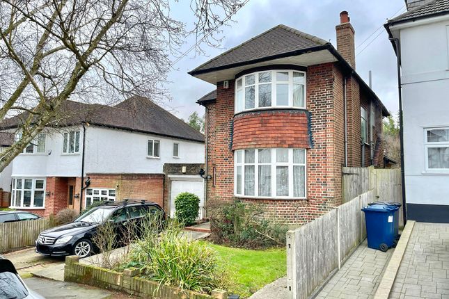 4 bed detached house