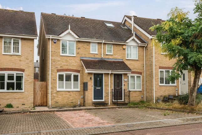 2 bedroom end of terrace house for sale