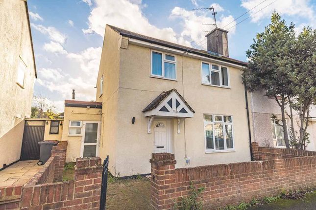 4 bedroom semi-detached house for sale