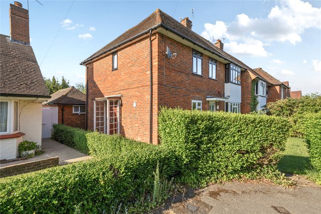 Meadowlands, West Clandon, Surrey, GU4 2 bed maisonette for sale
