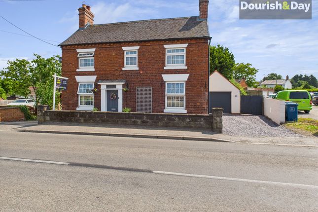 Newport Road, Stafford ST20 4 bed detached house for sale